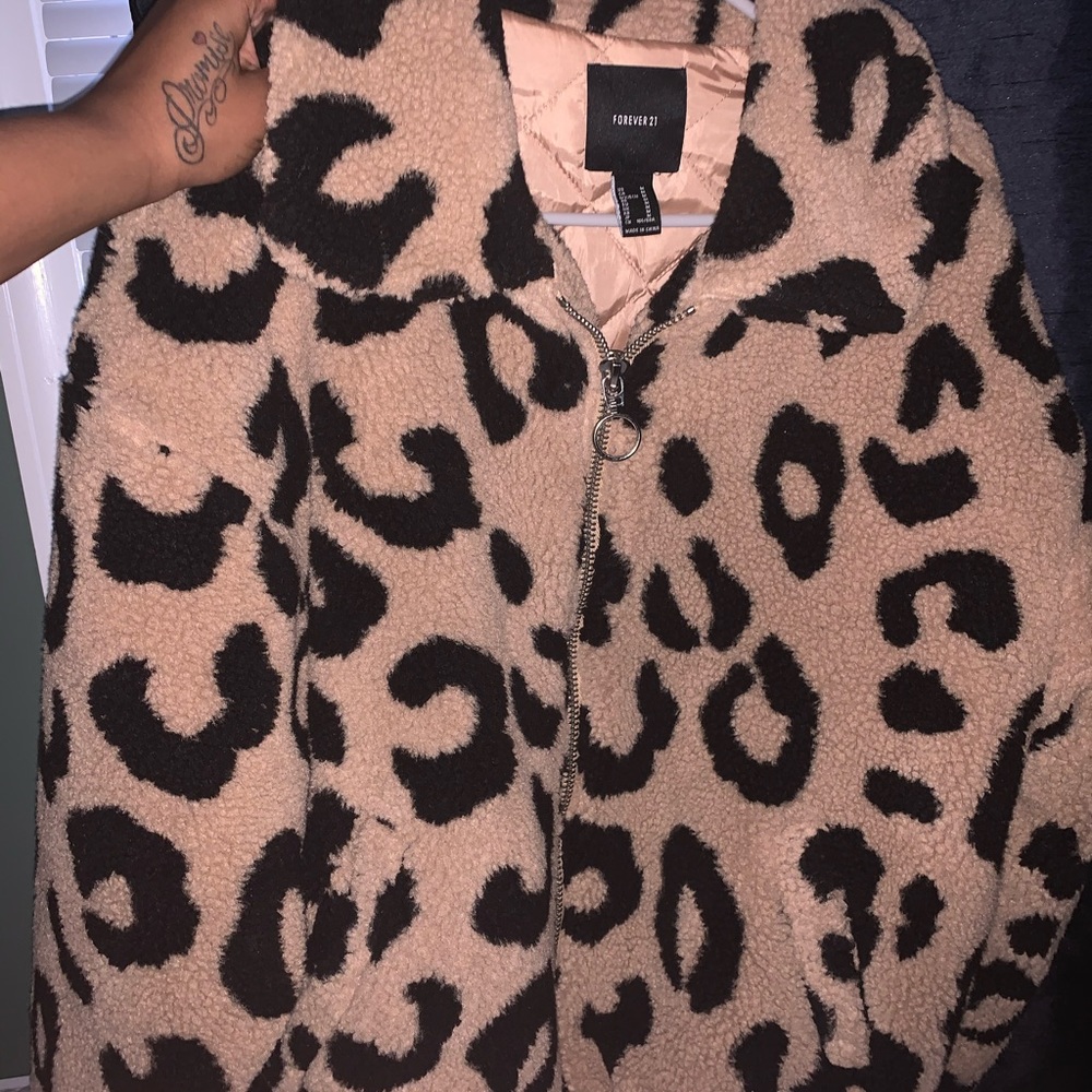 Cheetah print Faux Far